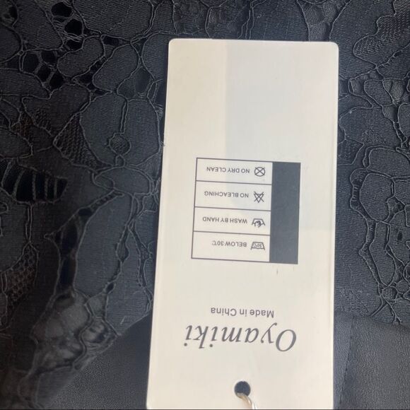 NWT Oyamiki Short Sleeve Black Lace Round Neck Shirt Top Blouse Women's Size XXL - Picture 8 of 8